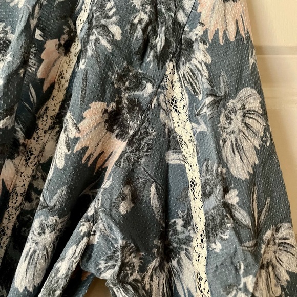 Midnight Bakery Wrap Robe XS/S - Picture 4 of 9